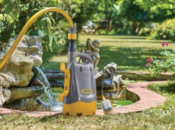 Hozelock Flowmax 7500 Flood Pump -Garden Tools Shop 7602 lifestyle 2