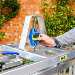 IAE Digital Lamb Weigher -Garden Tools Shop DSC04534 2 788x525 1