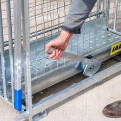 IAE Digital Lamb Weigher -Garden Tools Shop DSC04559 2 788x525 1