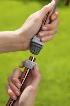 Gardena Hose Repairer 13mm (1/2") – 15mm (5/8") -Garden Tools Shop GA120 0257