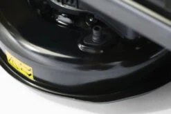 STIGA Estate 384e Battery Garden Tractor -Garden Tools Shop aae68358b15bd6414e39e5440d2694fd1 ESTATE384e 2T2200481ST2 detail07 ecommerce