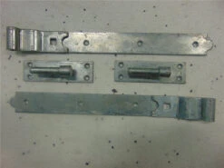 Eliza Tinsley Cranked Hooks & Bands On Plates 30" 2-Pack