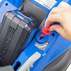 Hyundai HYM40LI330P Cordless Roller Lawn Mower 33cm - Battery & Charger -Garden Tools Shop hym40li330p 17 48822