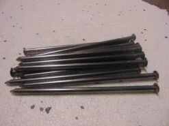 Round Wire Bright Nails 200X8MM 1kg