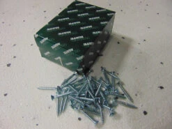 Screws Wood 4.8mm X 50mm - Per 200