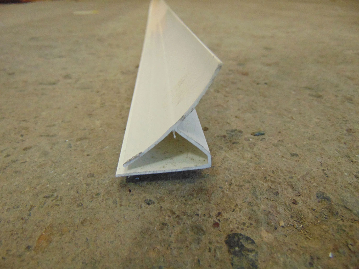 Oadby White Cladding Corner Interior 3 Oadby White Cladding Corner Interior